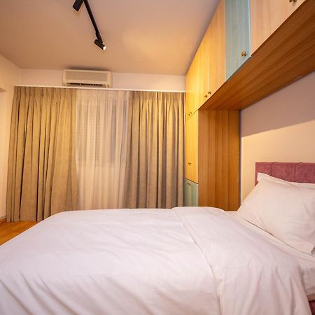 Blloku Unique Apartments 3 Тирана Екстериор снимка