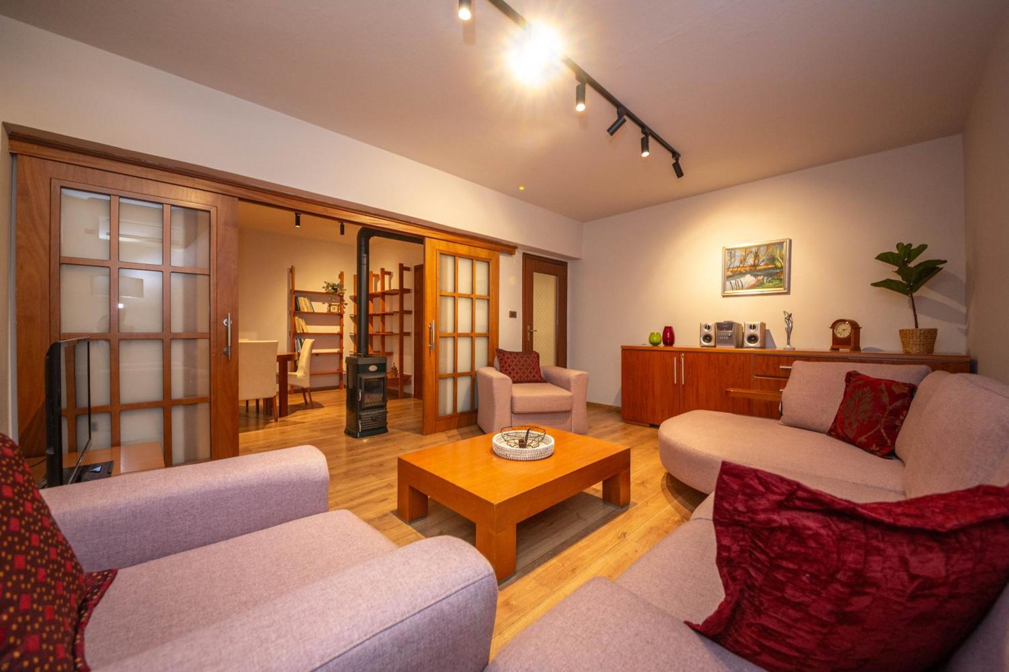 Blloku Unique Apartments 3 Тирана Екстериор снимка