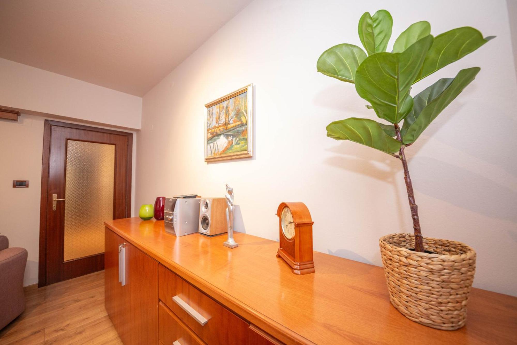 Blloku Unique Apartments 3 Тирана Екстериор снимка